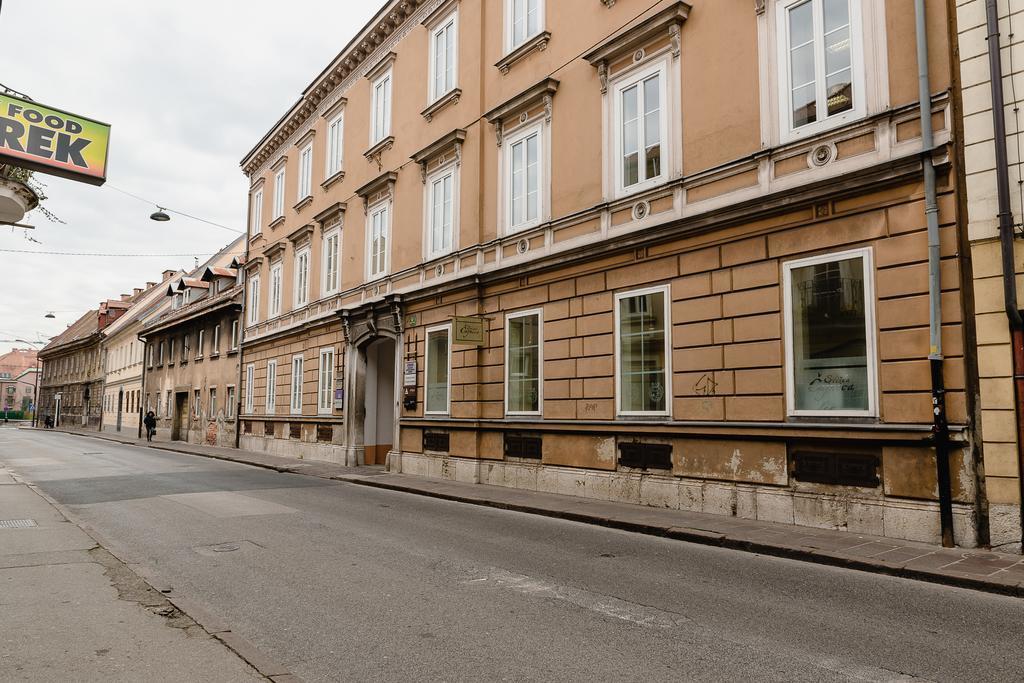 Bed & Breakfast Atticus Ljubljana Exterior photo